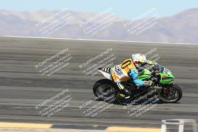 media/May-10-2025-Race Pace (Sat) [[db32fef2da]]/Vested/3-Bowl Set 1 (9am)/